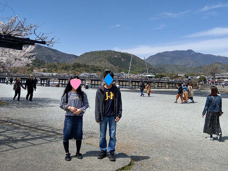 京都・嵐山は桜のシーズンで平日なのに人で溢れていました | お久しぶりの家族旅行 | ただいまMスタ付近で勤務中 | BLOG | ネットプロンプト(NetPrompt)